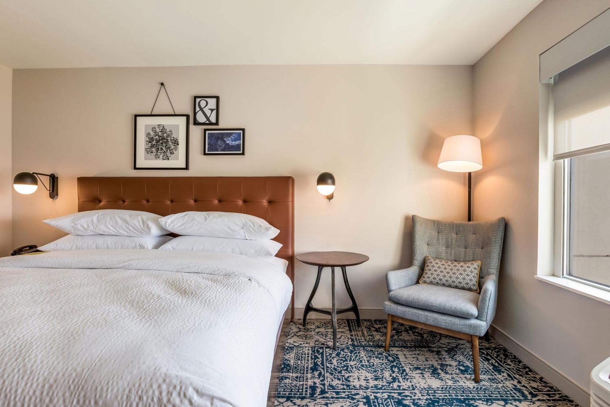Four Points By Sheraton Элкхарт Экстерьер фото
