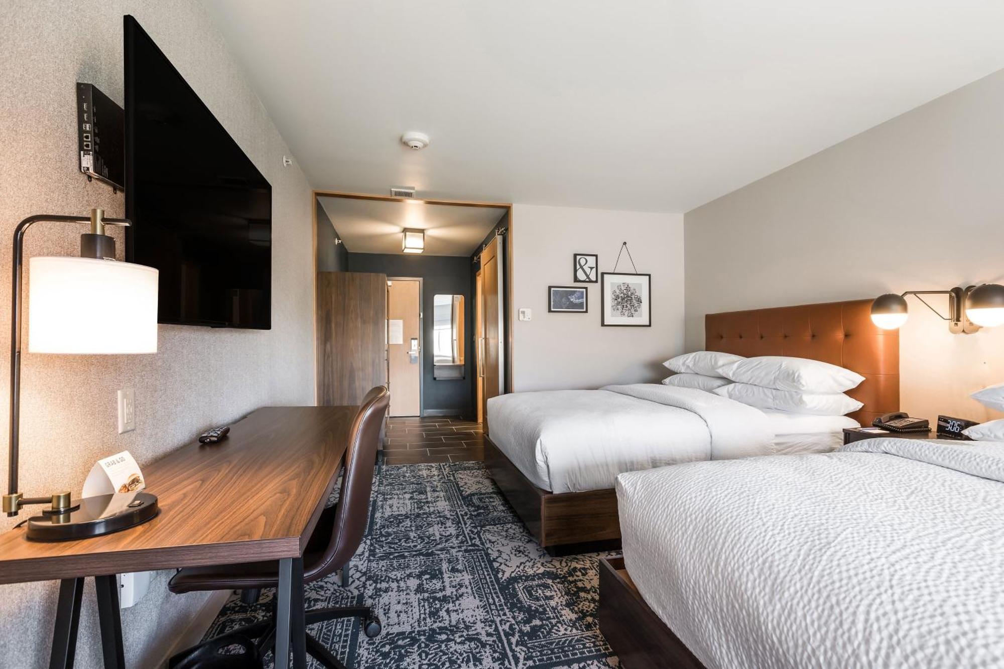 Four Points By Sheraton Элкхарт Экстерьер фото